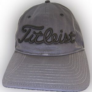 Titleist Adjustable Strap Golf Cap Hat Dark Gray/Black‎